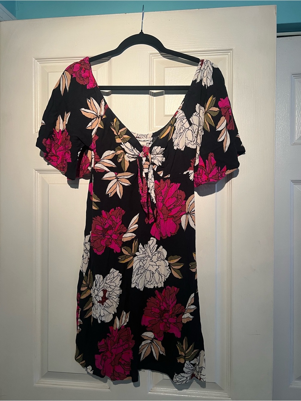 Billabong Black Floral Tie-Front Mini Dress with Pink & White Blooms